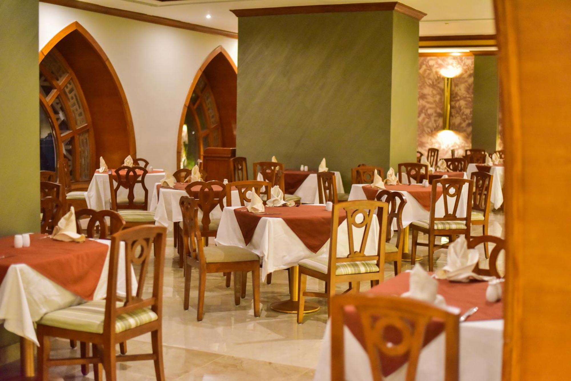 The Grand Hotel Sharm El Sheikh Εξωτερικό φωτογραφία Restaurant