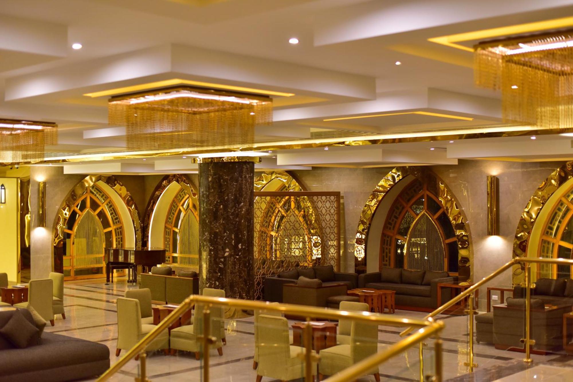 The Grand Hotel Sharm El Sheikh Εξωτερικό φωτογραφία The interior of the hotel
